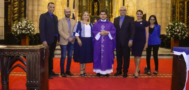 Acroarte celebra 36 Aniversario con una oración por la unidad del gremio